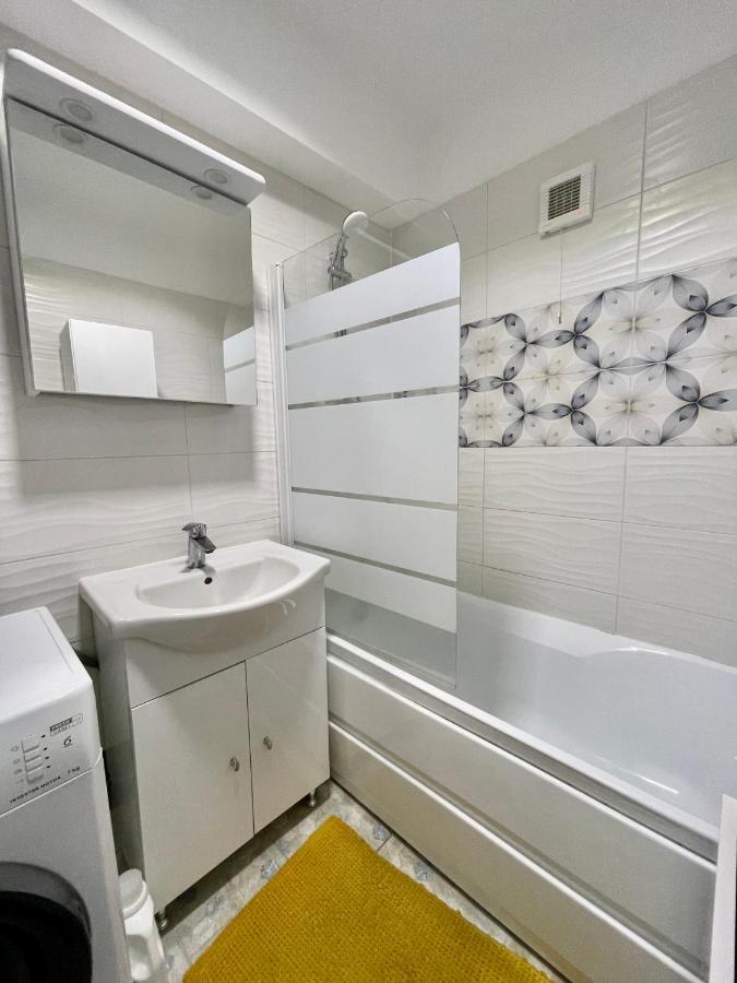 Cozy Central One Bedroom 클루지나포카 외부 사진